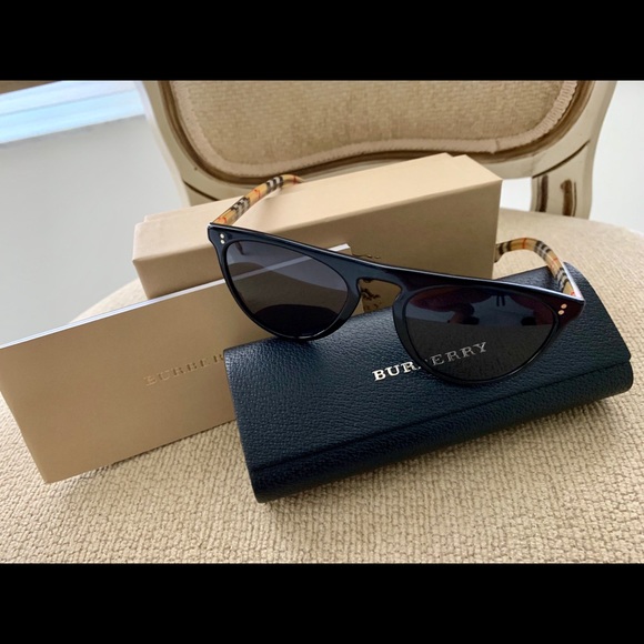 Burberry Accessories - Burberry Sun Glasses. NWT (on box)
